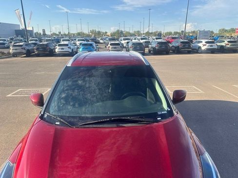 Used 2024 Nissan Kicks SV FWD image 3