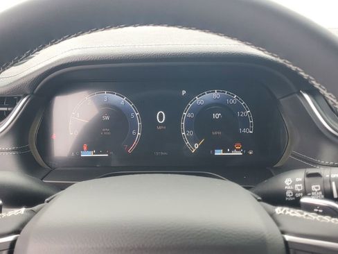 New 2025 Jeep Grand Cherokee L Limited AWD/4WD image 17