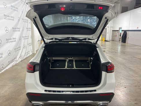Used 2023 Mercedes-Benz GLA 250 4MATIC image 23