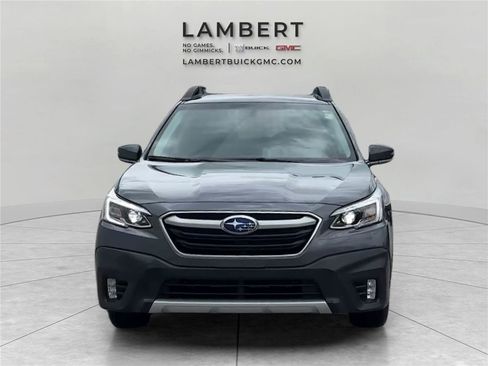 Used 2022 Subaru Outback Limited image 8