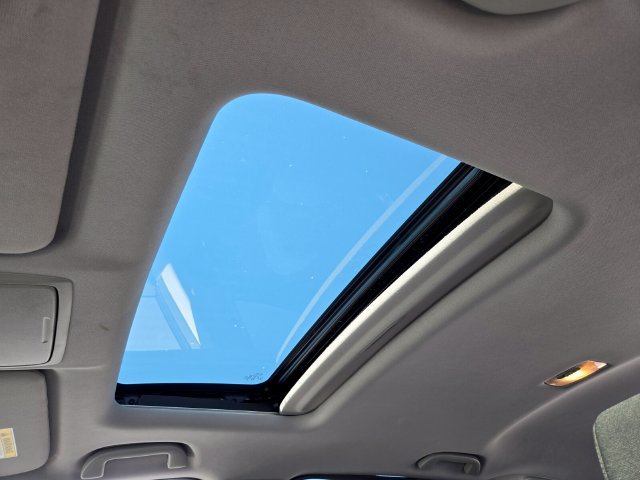 Used 2022 Honda CR-V EX image 11