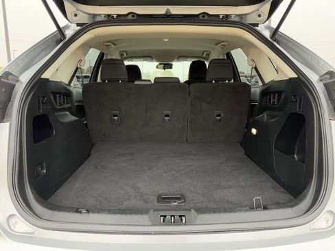 Certified 2022 Ford Edge SE w/ Black Appearance Package image 30