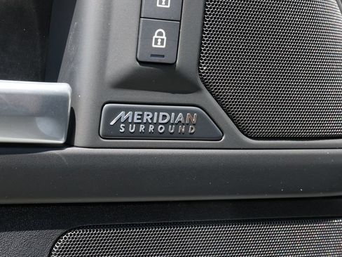 New 2026 Land Rover Defender 130 X-Dynamic SE AWD/4WD image 36