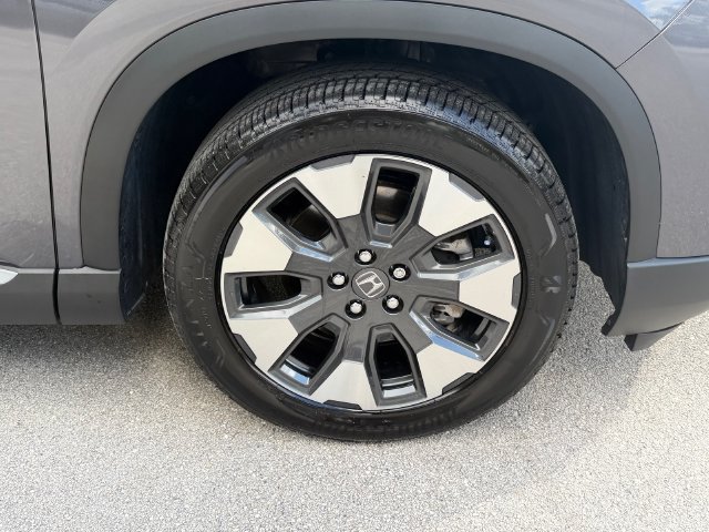 Used 2026 Honda Pilot Elite image 10