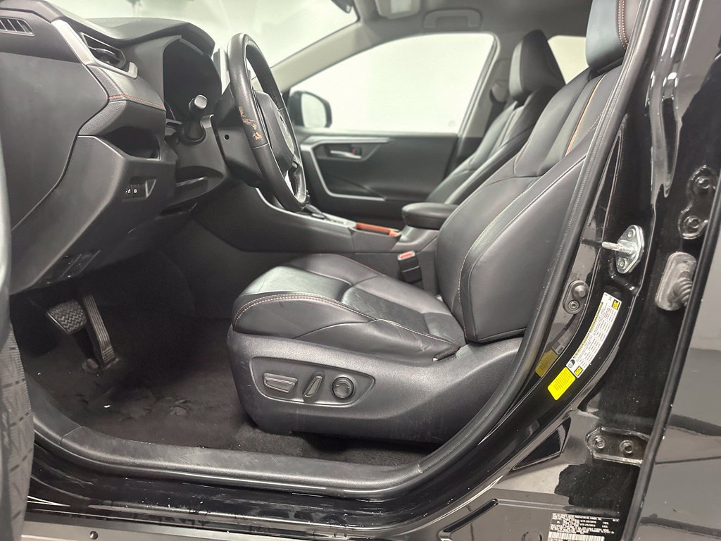 Used 2024 Toyota RAV4 Adventure AWD/4WD image 17