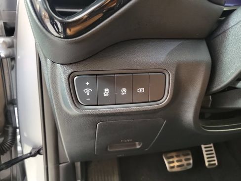Used 2024 Kia Soul EX w/ Option Group 015 FWD image 13