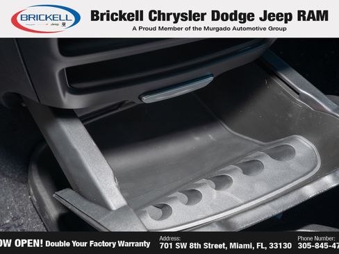 New 2026 Chrysler Pacifica Select image 33