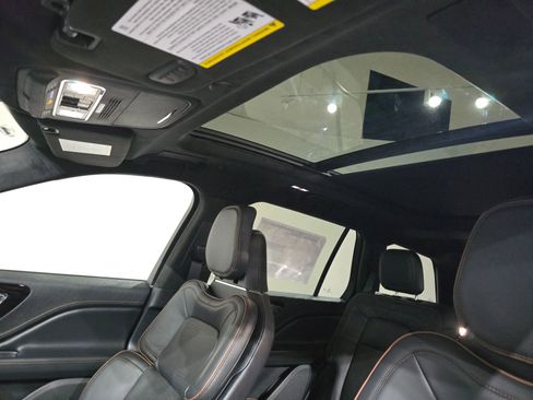 New 2026 Lincoln Aviator Black Label w/ Jet Appearance Package image 24