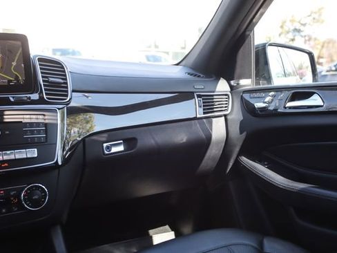 Used 2017 Mercedes-Benz GLS 450 4MATIC image 14