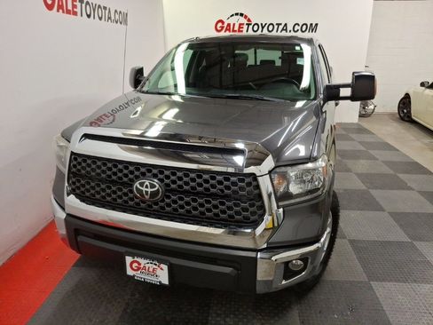 Used 2019 Toyota Tundra SR5 image 2