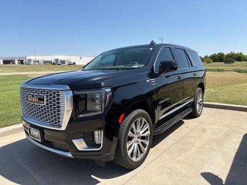 Used 2023 GMC Yukon Denali AWD/4WD image 2