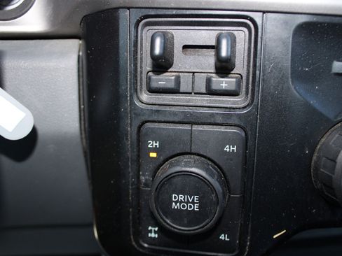 Used 2023 Ford F250 XLT image 23