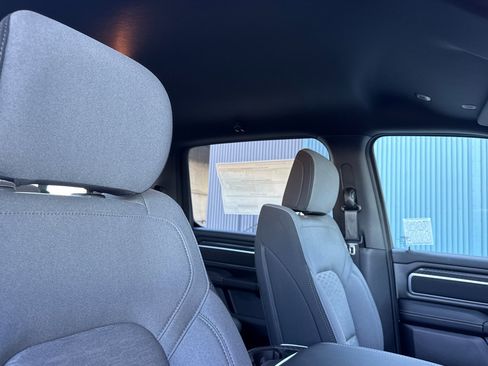 New 2026 RAM 1500 4x4 Crew Cab image 15