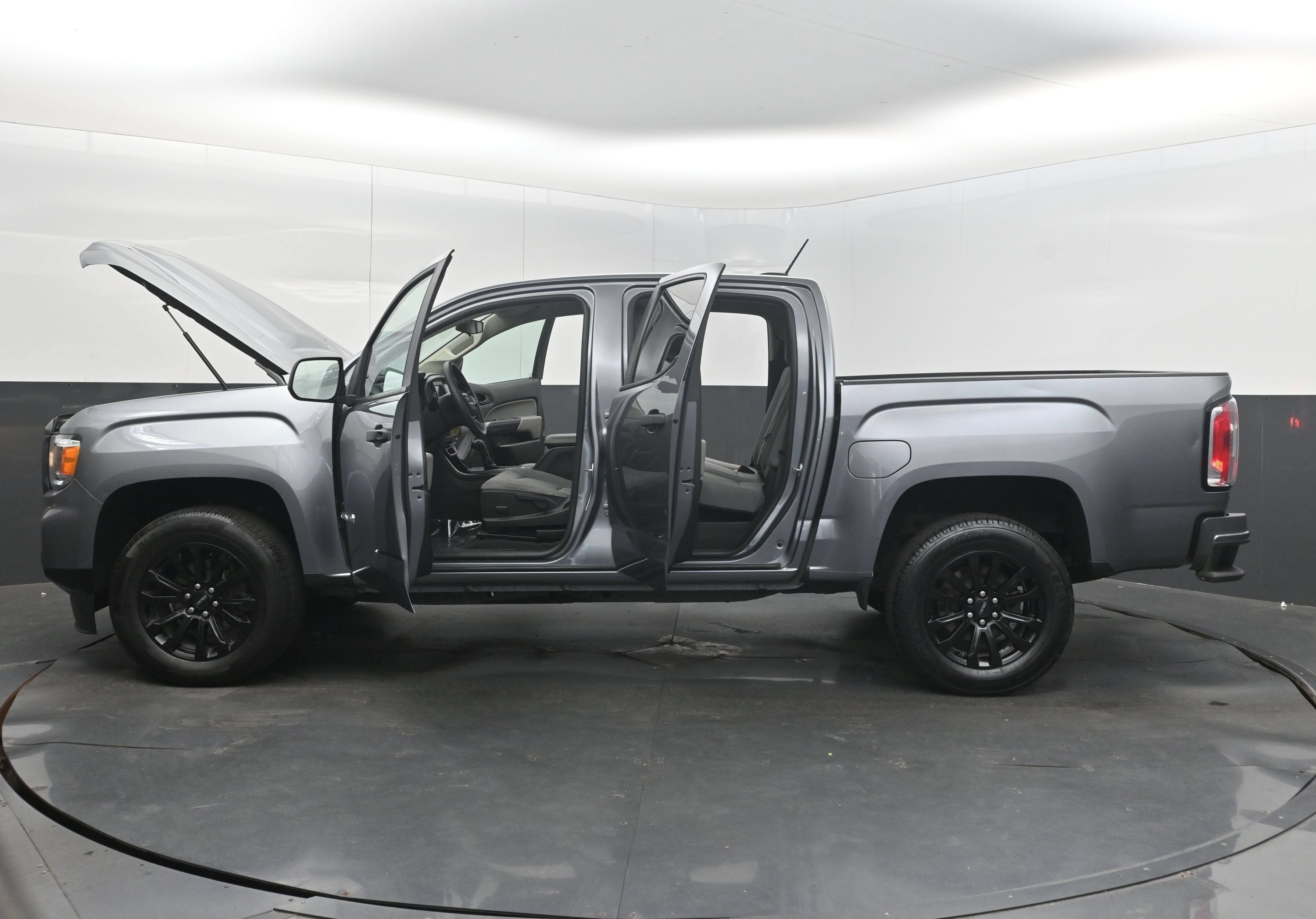 Used 2021 GMC Canyon Elevation Standard w/ Convenience Package RWD image 43