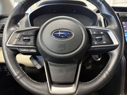 Used 2022 Subaru Ascent Touring AWD/4WD image 24