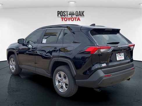 New 2025 Toyota RAV4 XLE image 5