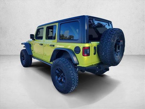 Used 2023 Jeep Wrangler Rubicon w/ Cold Weather Group image 7