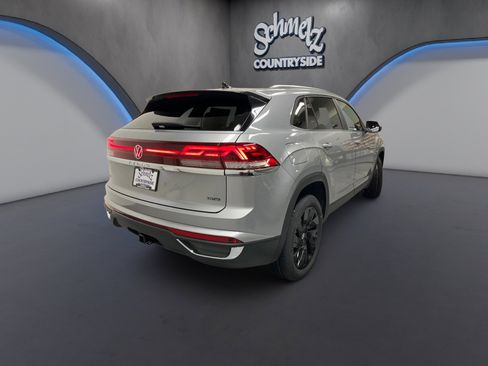 New 2026 Volkswagen Atlas Cross Sport SE AWD/4WD image 8