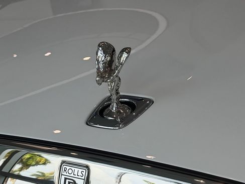 Used 2024 Rolls-Royce Ghost AWD/4WD image 4