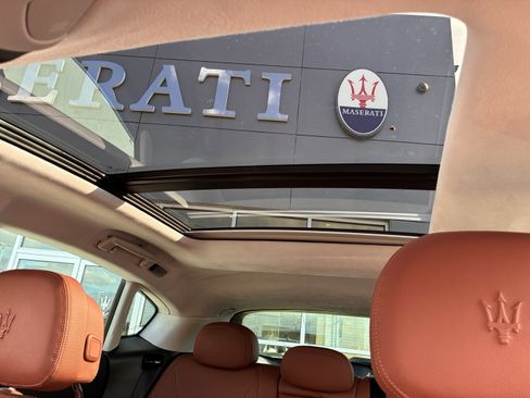 Used 2022 Maserati Levante GT image 27