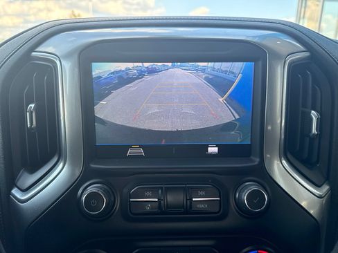 Used 2021 Chevrolet Silverado 1500 LT AWD/4WD image 25