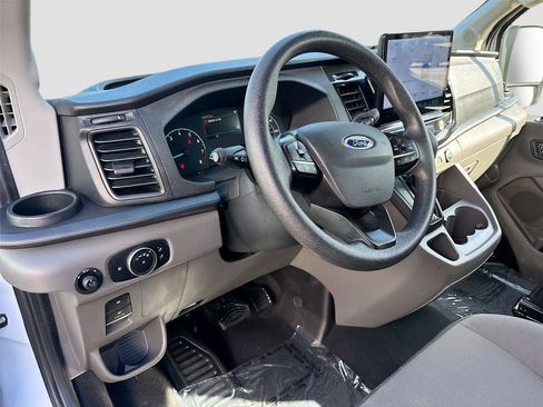 Used 2023 Ford Transit 350 XLT RWD image 9