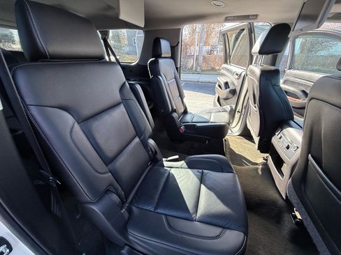 Used 2015 Chevrolet Suburban LTZ AWD/4WD image 17