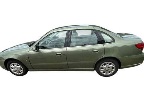 Used 2003 Saturn L-Series L200 w/ Convenience Pkg FWD image 2