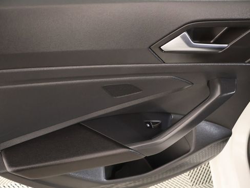 Used 2023 Volkswagen Jetta Sport FWD image 15