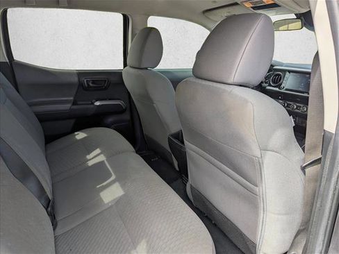 Used 2022 Toyota Tacoma SR5 image 29