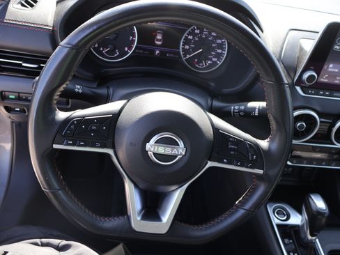 Used 2024 Nissan Sentra SR FWD image 33