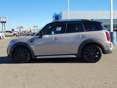 Used 2022 MINI Cooper Countryman S w/ Signature Upholstery Package image 6