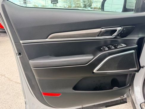 Used 2024 Kia Telluride SX Prestige X-Line image 11