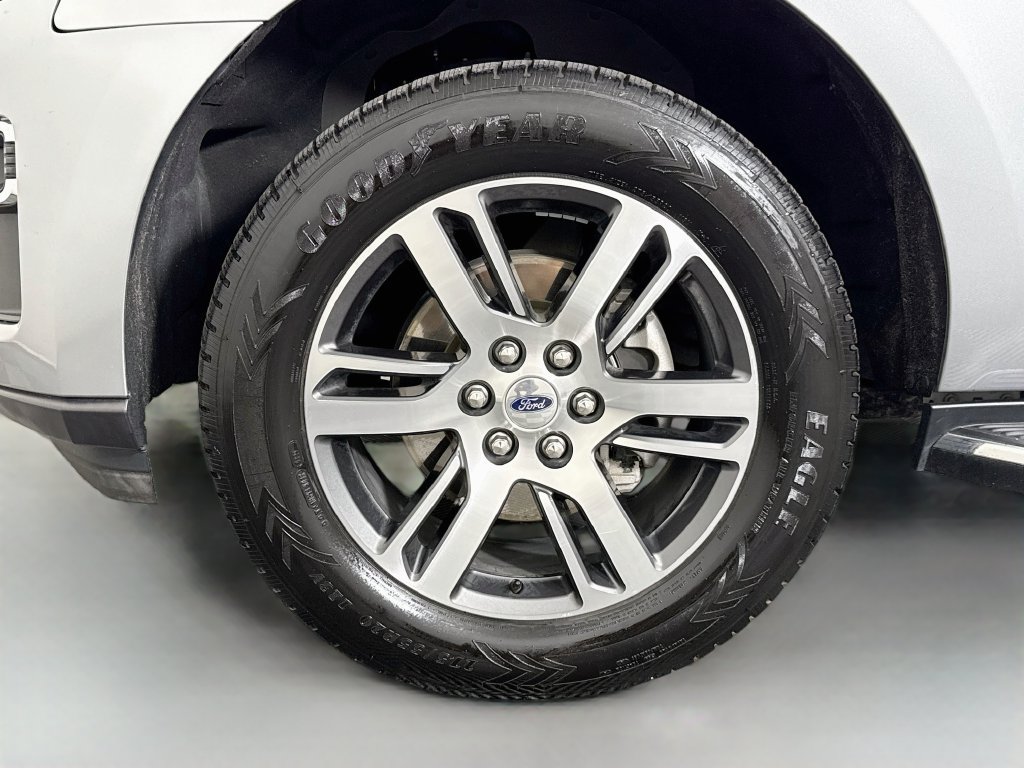 Used 2022 Ford Expedition Max Limited AWD/4WD image 33