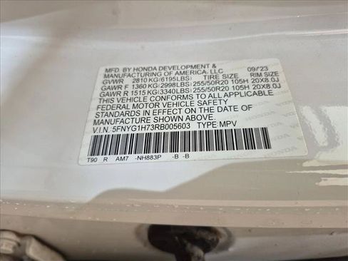 Used 2024 Honda Pilot Touring image 16