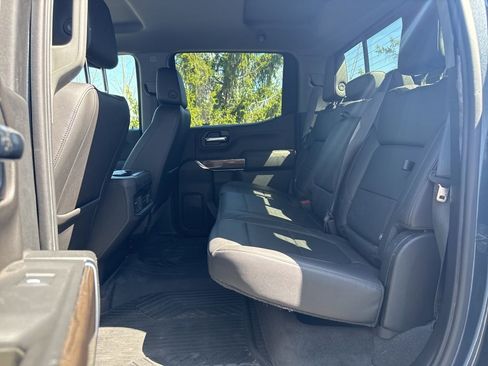 Used 2020 Chevrolet Silverado 1500 LT Trail Boss image 28