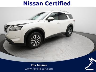 Certified 2024 Nissan Pathfinder SL