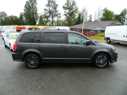 Used 2019 Dodge Grand Caravan GT FWD image 9