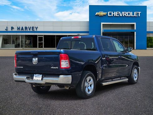 Used 2021 RAM 1500 Big Horn AWD/4WD image 4