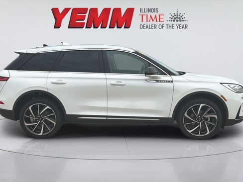 Used 2023 Lincoln Corsair Reserve w/ Equipment Group 201A AWD/4WD image 14