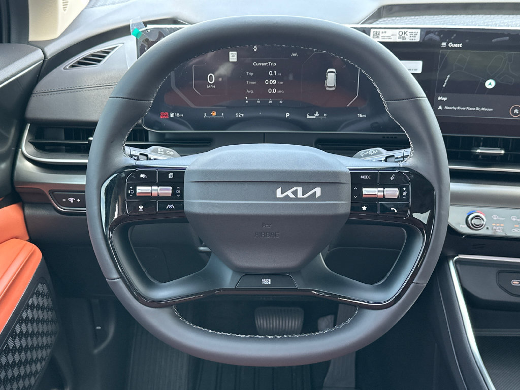 New 2027 Kia Carnival SX w/ Dark Edition Package FWD image 24