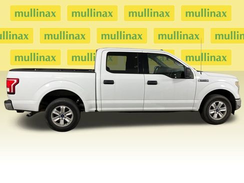 Used 2017 Ford F150 XLT image 2