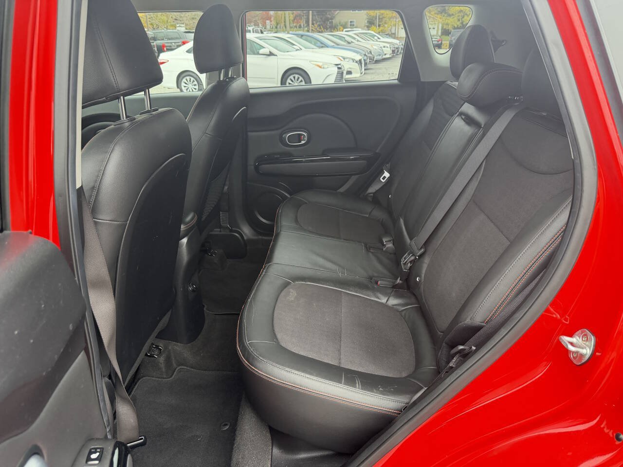 Used 2018 Kia Soul ! w/ Tech Package FWD image 12
