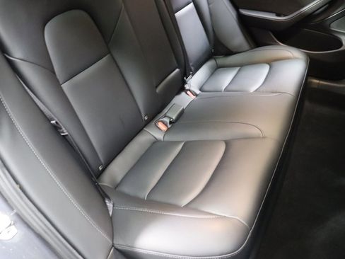 Used 2020 Tesla Model 3 Long Range image 55