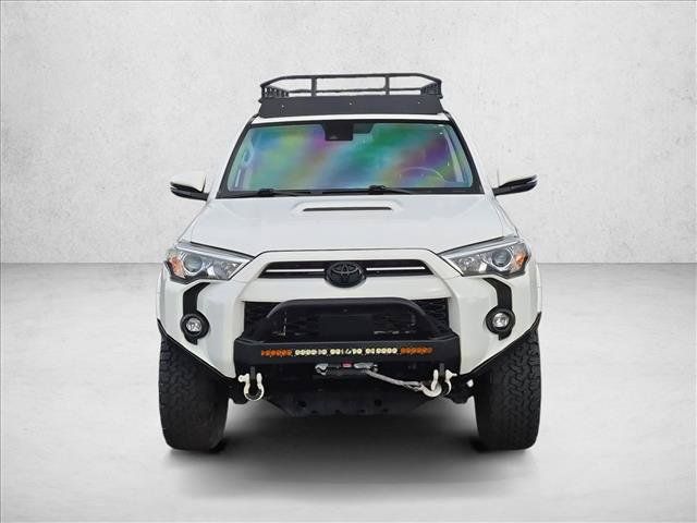 Used 2022 Toyota 4Runner TRD Off-Road Premium AWD/4WD image 2