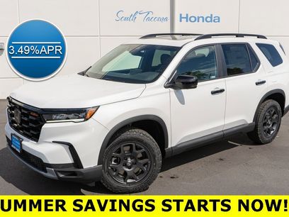 New 2025 Honda Pilot TrailSport