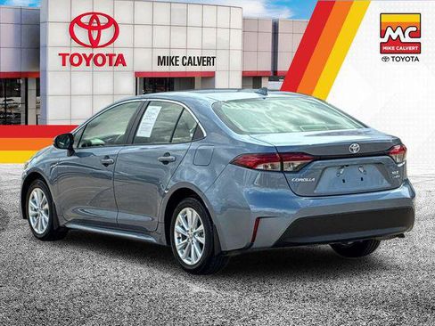 Certified 2026 Toyota Corolla XLE FWD image 3
