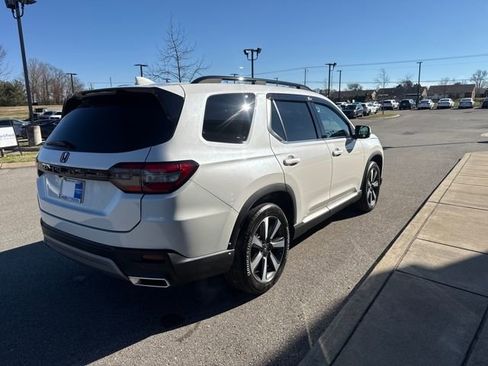 Certified 2023 Honda Pilot Elite image 4