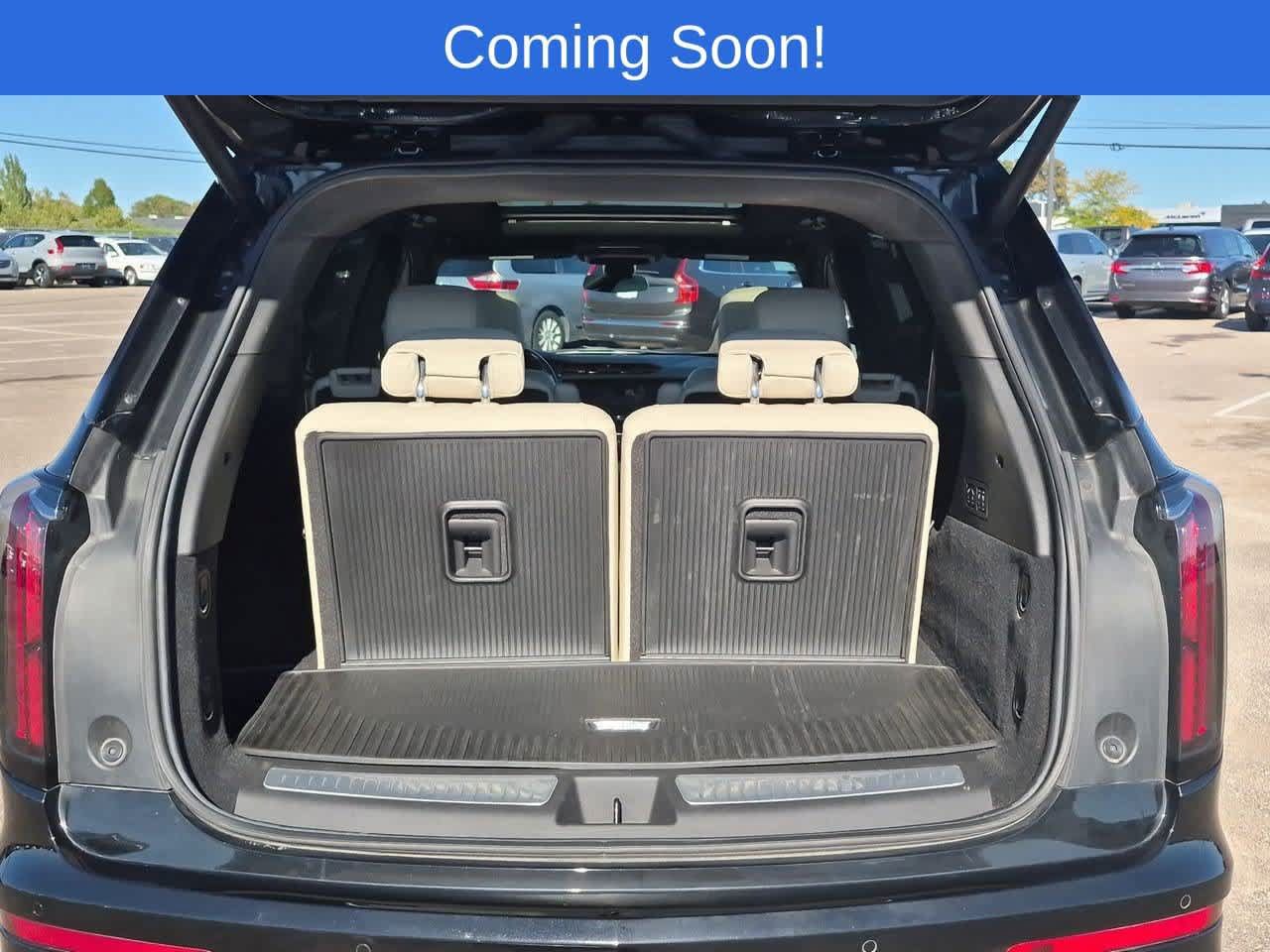 Used 2024 Cadillac XT6 Sport w/ LPO, Floor Liner Package AWD/4WD image 38