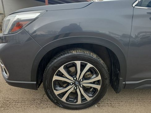 Used 2020 Subaru Forester Limited image 10